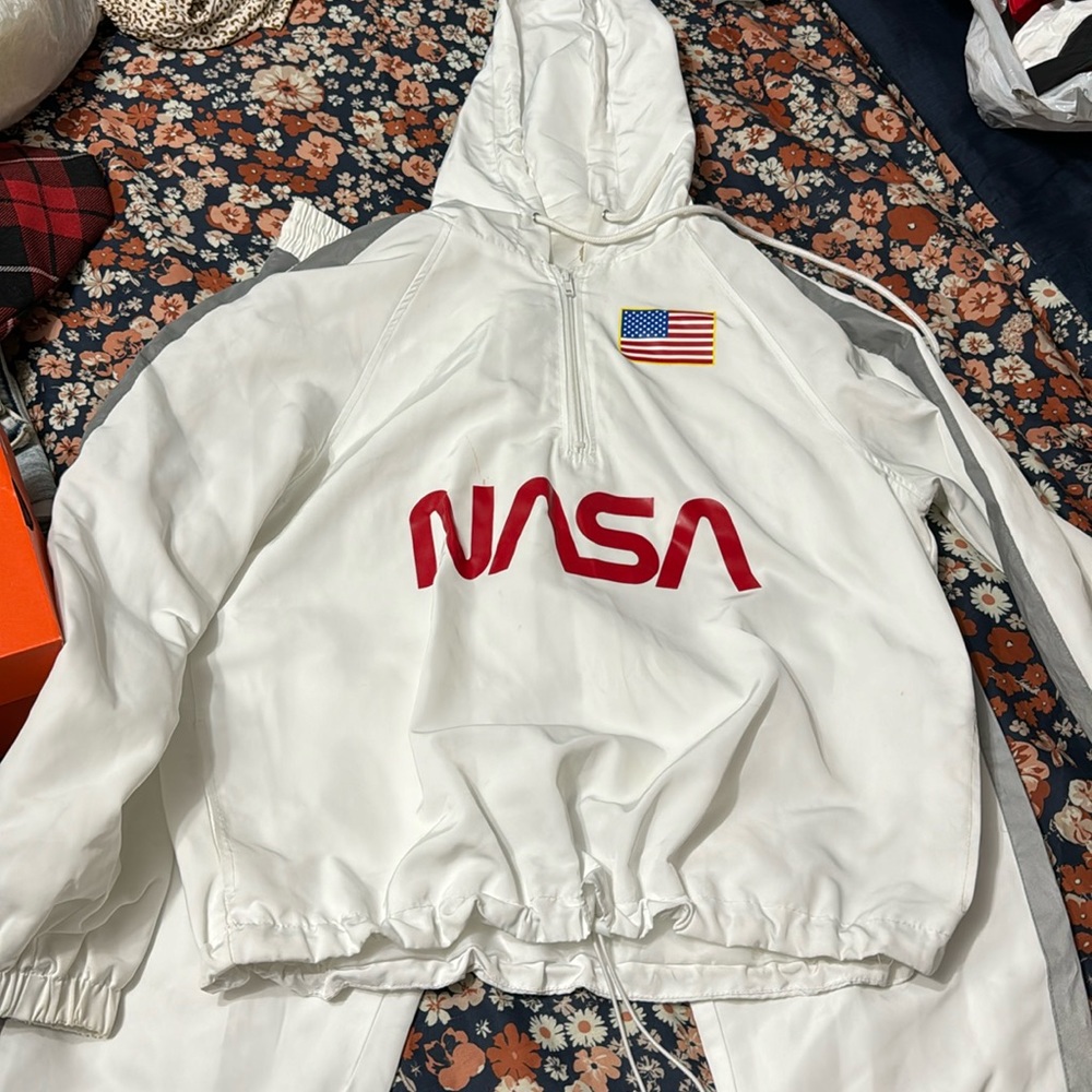 NASA 2 piece
